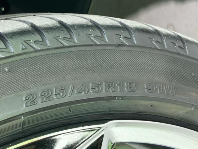 クラウンハイブリッド ＲＳアドバンス　保証書／純正　ＳＤナビ／トヨタセーフティセンス／シートヒーター　前席／全方位モニター／車線逸脱防止支援システム／シート　合皮／パーキングアシスト　自動操舵／ヘッドランプ　ＬＥＤ／ＵＳＢジャック　ＥＴＣ（63枚目）