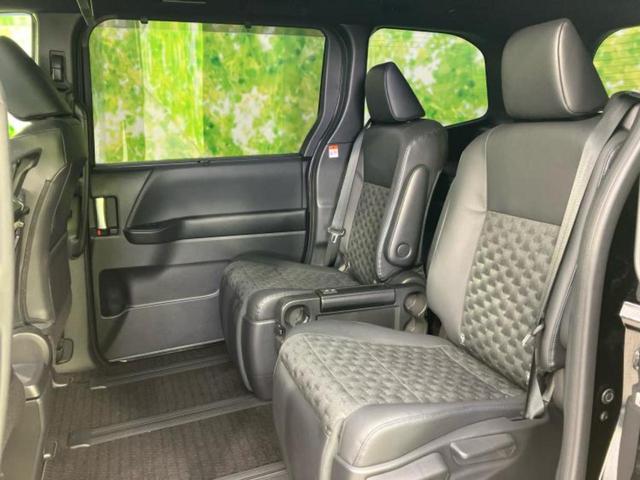 ヴォクシー ハイブリッドS-Z 保証書/ディスプレイオーディオ+ナビ10インチ/フリップダウンモニター 純正 12.8インチ/デジタルインナーミラー/トヨタセーフティセンス/両側電動スライドドア/シートヒーター ターボ 全周囲カメラ(8枚目)