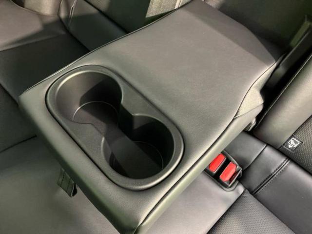 プリウス Ｚ　ガラスルーフ／モデリスタエアロ／保証書／ディスプレイオーディオ１２．３インチ／デジタルインナーミラー／トヨタセーフティセンス／エアーシート　前席／全方位モニター／車線逸脱防止支援システム　全周囲カメラ（41枚目）