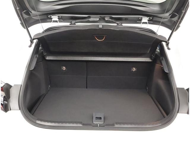 カローラスポーツ Ｇ　Ｚ　ＬＥＤライト　衝突被害軽減ブレーキ　オートクルーズ　バックモニタ－　点検記録簿　オートエアコン　横滑り防止機能　キーレス　ナビ＆ＴＶ　エアバッグ　ＡＢＳ　ミュージックプレイヤー接続可　ドラレコ　ＥＴＣ（18枚目）