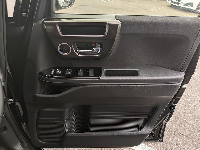 Ｎ－ＢＯＸカスタム Ｇ・Ｌターボホンダセンシング　純正ナビ　ＣＤ　ＤＶＤ　Ｂｌｕｅｔｏｏｔｈ　フルセグＴＶ　Ｂカメラ　ＥＴＣ　シートヒーター　両側パワースライドドア　レーンアシスト　横滑り防止　衝突被害軽減ブレーキ　レーダークルーズコントロール（30枚目）