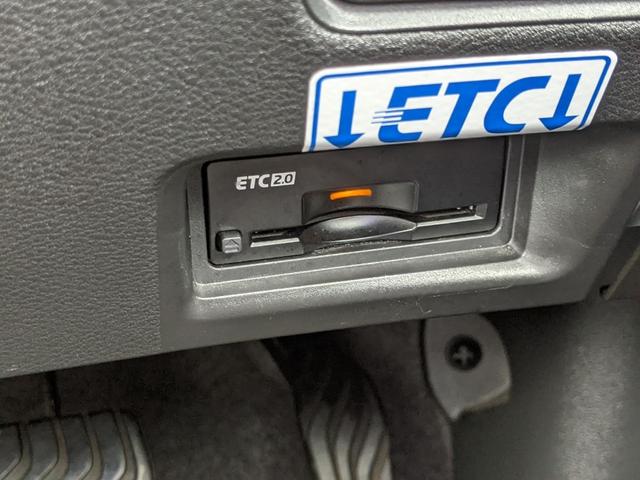 セレナ ハイウェイスターＶ　純正ナビ　Ｂカメラ　全方位カメラ　フルセグＴＶ　Ｂｌｕｅｔｏｏｔｈ　両側パワスラ　レーダークルーズコントロール　衝突被害軽減ブレーキ　オートライト　ＬＥＤヘッドライト　フォグランプ　ＥＴＣ（30枚目）