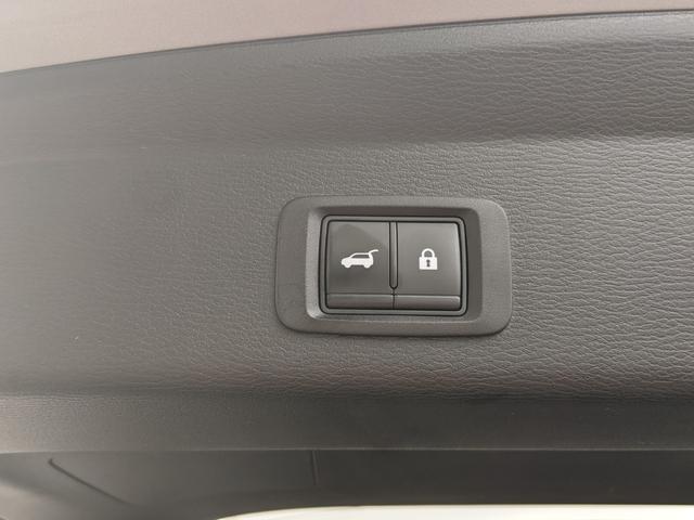 アウトランダーＰＨＥＶ Ｐ　純正ナビ　パノラミックビューモニター　ｂｌｕｅｔｏｏｔｈ　フルセグＴＶ　前席シートヒーター　　　　　ドライブレコーダー　ＥＴＣ２．０　ＬＥＤヘッドライト純正２０インチアルミホイール（47枚目）