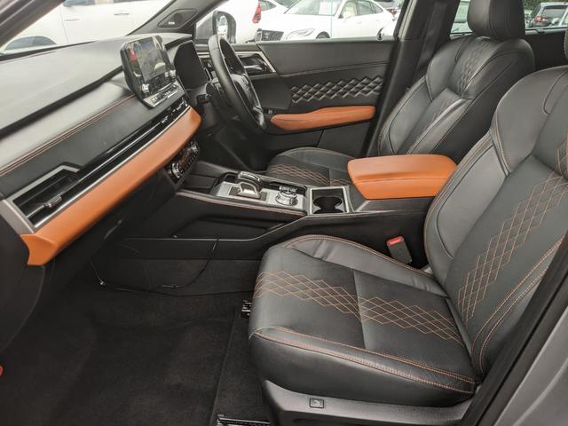 アウトランダーＰＨＥＶ Ｐ　純正ナビ　パノラミックビューモニター　ｂｌｕｅｔｏｏｔｈ　フルセグＴＶ　前席シートヒーター　　　　　ドライブレコーダー　ＥＴＣ２．０　ＬＥＤヘッドライト純正２０インチアルミホイール（52枚目）