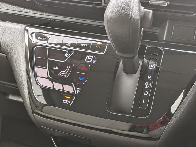 デイズ Ｘ　社外ナビ　バックカメラ　フルセグＴＶ　ｂｌｕｅｔｏｏｔｈ　エマージェンシーブレーキ　電動格納ミラー　スマートキー　プッシュスタート純正１４インチアルミホイール（16枚目）