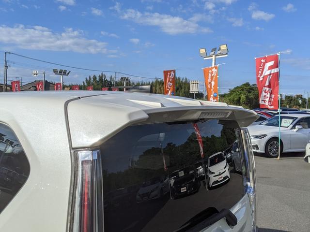 DAIHATSU MOVE CUSTOM X LIMITED II SA III