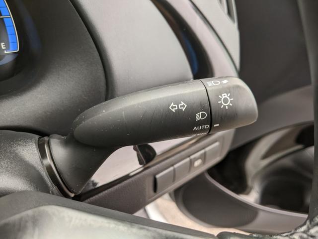 アクア Ｇ　純正ナビ　Ｂカメラ　Ｂｌｕｅｔｏｏｔｈ　衝突被害軽減ブレーキ　横滑り防止　レーンアシスト　前ドラレコ　ＥＴＣ　クルーズコントロール　スマートキー　ＬＥＤヘッドライト　オートライト（31枚目）