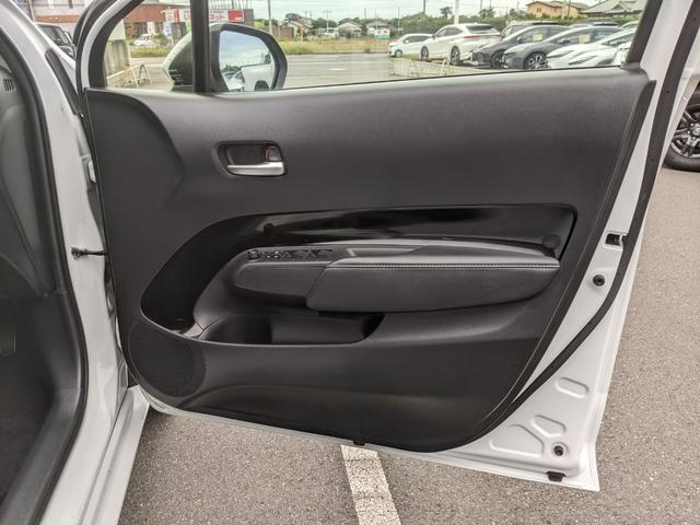 アクア Ｇ　純正ナビ　Ｂカメラ　Ｂｌｕｅｔｏｏｔｈ　衝突被害軽減ブレーキ　横滑り防止　レーンアシスト　前ドラレコ　ＥＴＣ　クルーズコントロール　スマートキー　ＬＥＤヘッドライト　オートライト（33枚目）