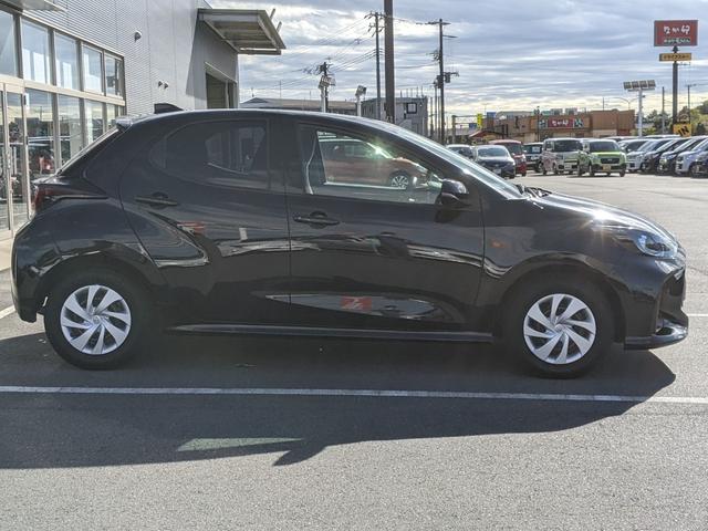 TOYOTA YARIS X