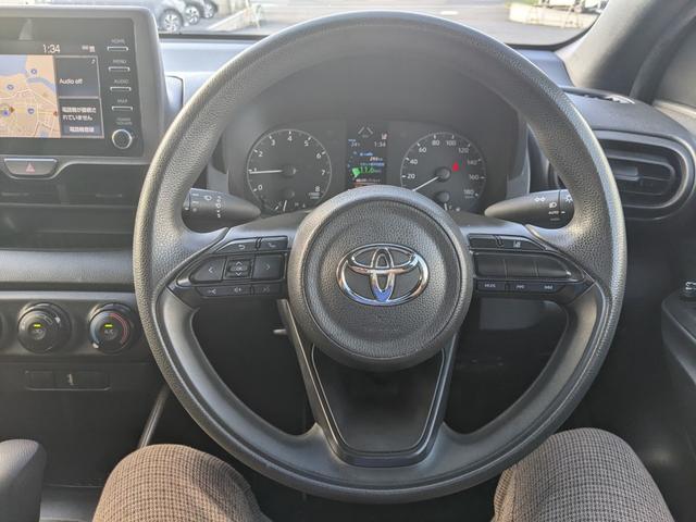 TOYOTA YARIS X