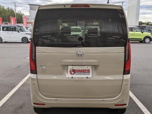 HONDA N-BOX FASHION STYLE