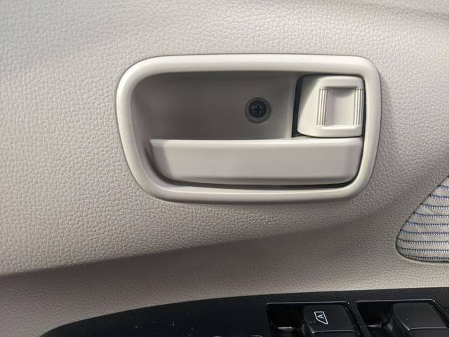 デイズ X Vセレクション+セーフティII 純正ナビ アラウンドビューモニター bluetooth CD DVD フルセグTV 衝突被害軽減ブレーキアイドリングストップ ドライブレコーダー(26枚目)