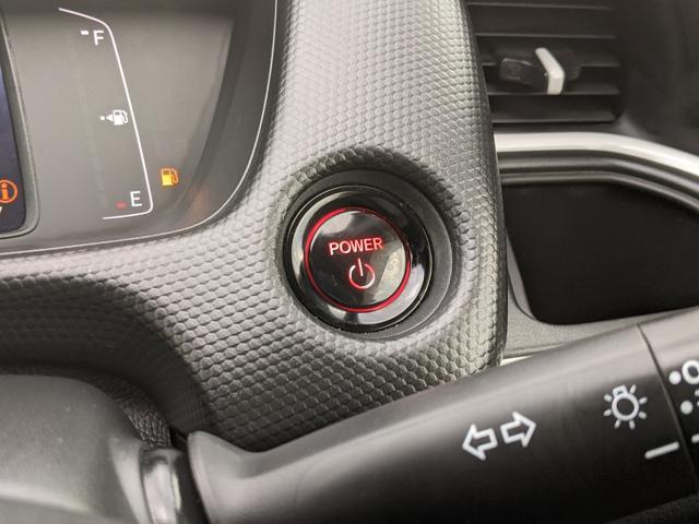 フィット ｅ：ＨＥＶベーシック　モデュロエアロ　純正ナビ　バックカメラ　ｂｌｕｅｔｏｏｔｈ　ＣＤ　ＤＶＤ　衝突被害軽減ブレーキ　ＥＴＣ　ホンダセンシングＬＥＤヘッドライト　コーナーセンサー（26枚目）