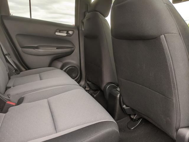 フィット ｅ：ＨＥＶベーシック　モデュロエアロ　純正ナビ　バックカメラ　ｂｌｕｅｔｏｏｔｈ　ＣＤ　ＤＶＤ　衝突被害軽減ブレーキ　ＥＴＣ　ホンダセンシングＬＥＤヘッドライト　コーナーセンサー（37枚目）