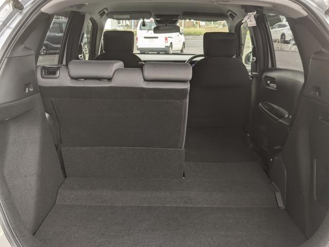 フィット ｅ：ＨＥＶベーシック　モデュロエアロ　純正ナビ　バックカメラ　ｂｌｕｅｔｏｏｔｈ　ＣＤ　ＤＶＤ　衝突被害軽減ブレーキ　ＥＴＣ　ホンダセンシングＬＥＤヘッドライト　コーナーセンサー（39枚目）