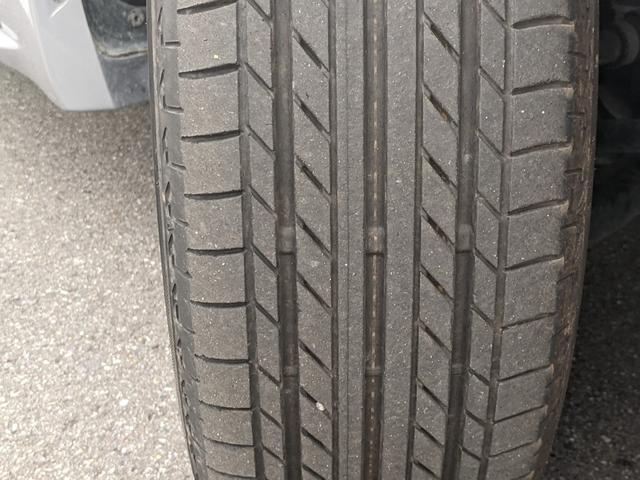 フィット ｅ：ＨＥＶベーシック　モデュロエアロ　純正ナビ　バックカメラ　ｂｌｕｅｔｏｏｔｈ　ＣＤ　ＤＶＤ　衝突被害軽減ブレーキ　ＥＴＣ　ホンダセンシングＬＥＤヘッドライト　コーナーセンサー（56枚目）