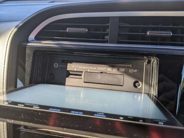 シャトル ハイブリッドＸ　ナビ　ＣＤ　ＤＶＤ　Ｂｌｕｅｔｏｏｔｈ　バックカメラ　フルセグ　衝突軽減ブレーキ　横滑り防止　クルーズコントロール　電動格納ミラー　オートライト　プッシュスタート　スマートキー　ＬＥＤヘッドライト（21枚目）