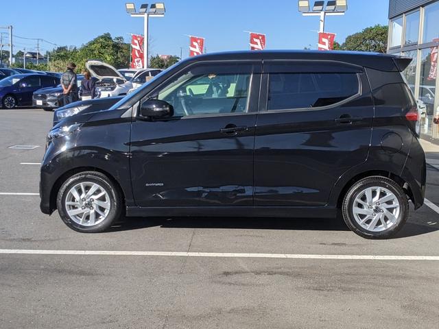 デイズ ハイウェイスター X 衝突軽減ブレーキ アイドリングSTOP ナビ フルセグTV LEDヘッドライト フォグランプ 前後ドライブレコーダー ベンチシート 純正アルミホイール プライバシーガラス(9枚目)