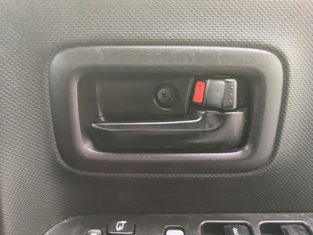 スペーシア ハイブリッドＸ　ナビ　バックカメラ　ＣＤ　ＤＶＤ　アイドリングストップ　衝突軽減ブレーキ　横滑り防止　レーンアシスト　両側パワスラ　コーナーセンサー　シートヒーター　電動格納ミラー　オートライト　プッシュスタート（28枚目）