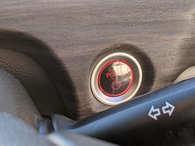 フリードハイブリッド ハイブリッド・EX Bluetooth CD DVD 前席シートヒーター レーダークルコン レーンアシスト ETC 衝突軽減ブレーキ 電動格納ミラー LEDヘッドライト オートライト 純正ナビ 両側パワースライドドア(25枚目)