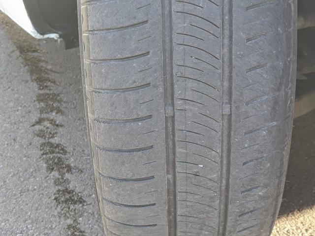 フリードハイブリッド ハイブリッド・EX Bluetooth CD DVD 前席シートヒーター レーダークルコン レーンアシスト ETC 衝突軽減ブレーキ 電動格納ミラー LEDヘッドライト オートライト 純正ナビ 両側パワースライドドア(52枚目)