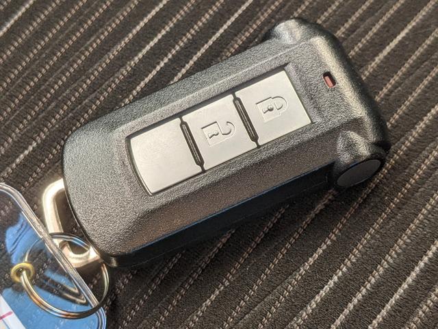 デイズルークス ハイウェイスター X Vセレクション+セーフティII 純正ナビ Bカメラ 全方位カメラ ワンセグTV 片側パワスラ 前ドラレコ 衝突被害軽減ブレーキ アイドリングストップ HIDヘッドライト スマートキー 純正14インチAW(27枚目)