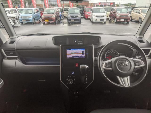 トール カスタムＧ　ＳＡＩＩ　純正ナビ　ＣＤ　ＤＶＤ　フルセグＴＶ　Ｂｌｕｅｔｏｏｔｈ　Ｂカメラ　両側パワースライドドア　衝突被害軽減ブレーキ　クルーズコントロール　ＬＥＤヘッドライト　フォグランプ　純正１４インチＡＷ（10枚目）
