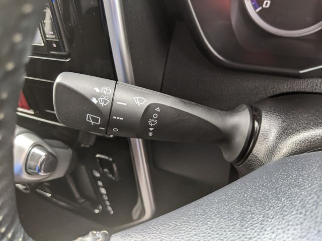 トール カスタムＧ　ＳＡＩＩ　純正ナビ　ＣＤ　ＤＶＤ　フルセグＴＶ　Ｂｌｕｅｔｏｏｔｈ　Ｂカメラ　両側パワースライドドア　衝突被害軽減ブレーキ　クルーズコントロール　ＬＥＤヘッドライト　フォグランプ　純正１４インチＡＷ（29枚目）