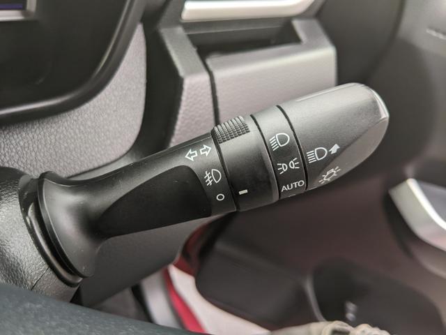 トール カスタムＧ　ＳＡＩＩ　純正ナビ　ＣＤ　ＤＶＤ　フルセグＴＶ　Ｂｌｕｅｔｏｏｔｈ　Ｂカメラ　両側パワースライドドア　衝突被害軽減ブレーキ　クルーズコントロール　ＬＥＤヘッドライト　フォグランプ　純正１４インチＡＷ（30枚目）