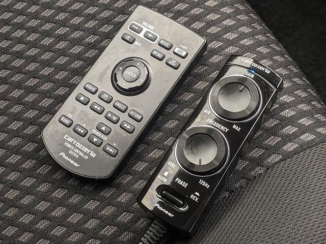 スイフト RSt カロッツェリアウーファー カープレイ Bカメラ シートヒーター レーダークルーズコントロール 前後ドラレコ LEDヘッドライト フォグランプ オートライト 純正16インチAW(23枚目)