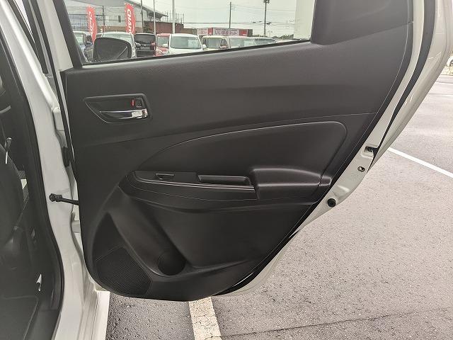 スイフト RSt カロッツェリアウーファー カープレイ Bカメラ シートヒーター レーダークルーズコントロール 前後ドラレコ LEDヘッドライト フォグランプ オートライト 純正16インチAW(40枚目)