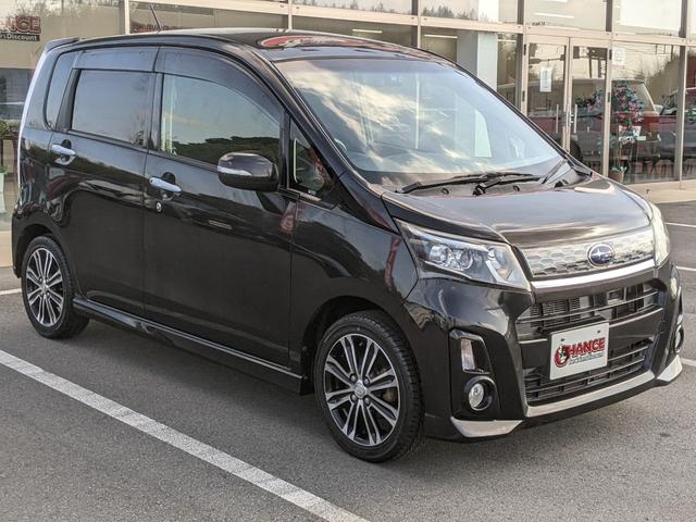 ステラ カスタムＲ　タイプＳ　スマートアシストα　社外ナビ　ＣＤ　ＤＶＤ　フルセグＴＶ　Ｂｌｕｅｔｏｏｔｈ　Ｂカメラ　横滑り防止　衝突被害軽減ブレーキ　スマートキー　電動格納ミラー　オートライト　フォグランプ　ＨＩＤヘッドライト　純正１５インチＡＷ（4枚目）