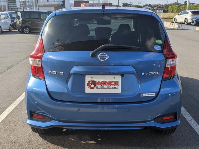 ノート ｅ－パワー　Ｘ　Ｖセレクション　純正ナビ　Ｂカメラ　全方位カメラ　Ｂｌｕｅｔｏｏｔｈ　ＣＤ　ＤＶＤ　フルセグＴＶ　衝突被害軽減ブレーキ　レーンアシスト　横滑り防止　前ドラレコ　電動格納ミラー　オートライト　ＬＥＤヘッドライト（7枚目）