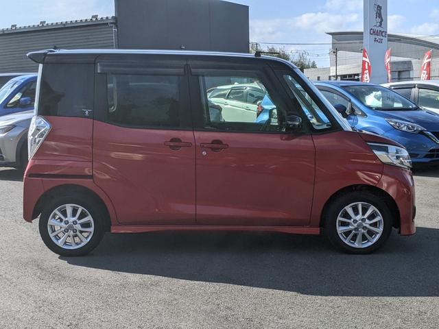 デイズルークス ハイウェイスター　Ｘ　片側パワースライドドア　純正ナビ　アラウンドビューモニター　ｂｌｕｅｔｏｏｔｈ　ＣＤ　ＤＶＤ　ＥＴＣ　衝突被害軽減ブレーキ　ＨＩＤヘッドライト　フォグランプ（5枚目）