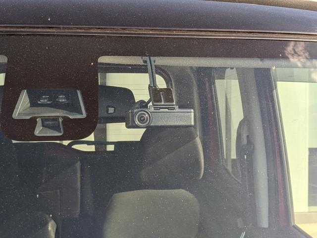 デイズルークス ハイウェイスター　Ｘ　片側パワースライドドア　純正ナビ　アラウンドビューモニター　ｂｌｕｅｔｏｏｔｈ　ＣＤ　ＤＶＤ　ＥＴＣ　衝突被害軽減ブレーキ　ＨＩＤヘッドライト　フォグランプ（57枚目）