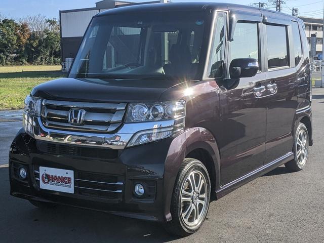 Ｎ－ＢＯＸカスタム Ｇ・Ｌパッケージ　純正ナビ　Ｂカメラ　ＣＤ　ＤＶＤ　フルセグＴＶ　両側パワースライドドア　前ドラレコ　横滑り防止　スマートキー　オートライト　ＨＩＤヘッドライト　純正１４インチＡＷ（3枚目）