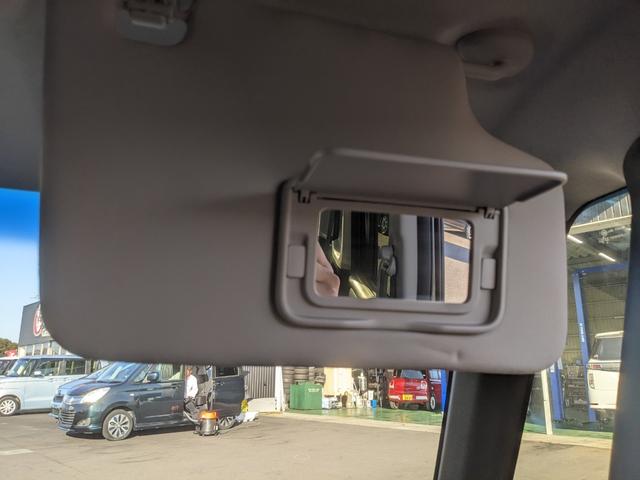 Ｎ－ＢＯＸカスタム Ｇ・Ｌパッケージ　純正ナビ　Ｂカメラ　ＣＤ　ＤＶＤ　フルセグＴＶ　両側パワースライドドア　前ドラレコ　横滑り防止　スマートキー　オートライト　ＨＩＤヘッドライト　純正１４インチＡＷ（24枚目）