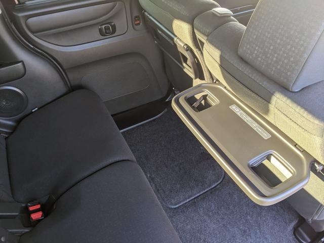 Ｎ－ＢＯＸカスタム Ｇ・Ｌパッケージ　純正ナビ　Ｂカメラ　ＣＤ　ＤＶＤ　フルセグＴＶ　両側パワースライドドア　前ドラレコ　横滑り防止　スマートキー　オートライト　ＨＩＤヘッドライト　純正１４インチＡＷ（36枚目）