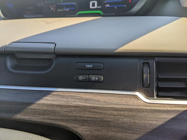 フリード＋ハイブリッド ハイブリッドＧ・ホンダセンシング　純正ナビ　Ｂカメラ　ＣＤ　ＤＶＤ　Ｂｌｕｅｔｏｏｔｈ　フルセグＴＶ　シートヒーター　前後ドラレコ　両側パワスラ　衝突被害軽減ブレーキ　レーンアシスト　レーダークルーズコントロール　ＬＥＤヘッドライト（27枚目）