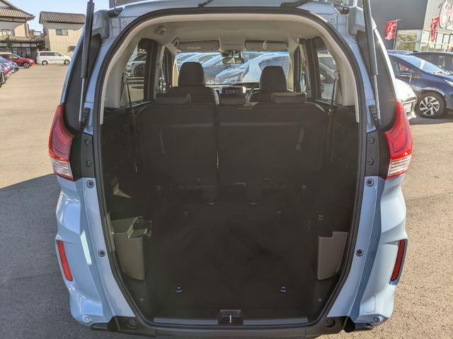 フリード＋ハイブリッド ハイブリッドＧ・ホンダセンシング　純正ナビ　Ｂカメラ　ＣＤ　ＤＶＤ　Ｂｌｕｅｔｏｏｔｈ　フルセグＴＶ　シートヒーター　前後ドラレコ　両側パワスラ　衝突被害軽減ブレーキ　レーンアシスト　レーダークルーズコントロール　ＬＥＤヘッドライト（47枚目）