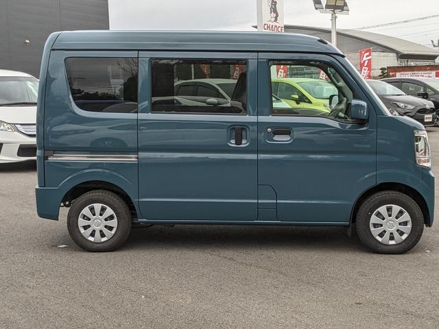 エブリイ ＰＣ　シートヒーター　パワーウィンドウ　衝突被害軽減ブレーキ　アイドリングストップ　コーナーセンサー　レーンアシスト　電動格納ミラー　キーレスキー　オートライト（6枚目）