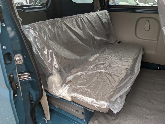 エブリイ ＰＣ　シートヒーター　パワーウィンドウ　衝突被害軽減ブレーキ　アイドリングストップ　コーナーセンサー　レーンアシスト　電動格納ミラー　キーレスキー　オートライト（33枚目）