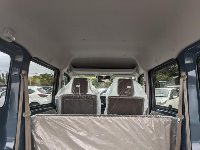 エブリイ ＰＣ　シートヒーター　パワーウィンドウ　衝突被害軽減ブレーキ　アイドリングストップ　コーナーセンサー　レーンアシスト　電動格納ミラー　キーレスキー　オートライト（39枚目）