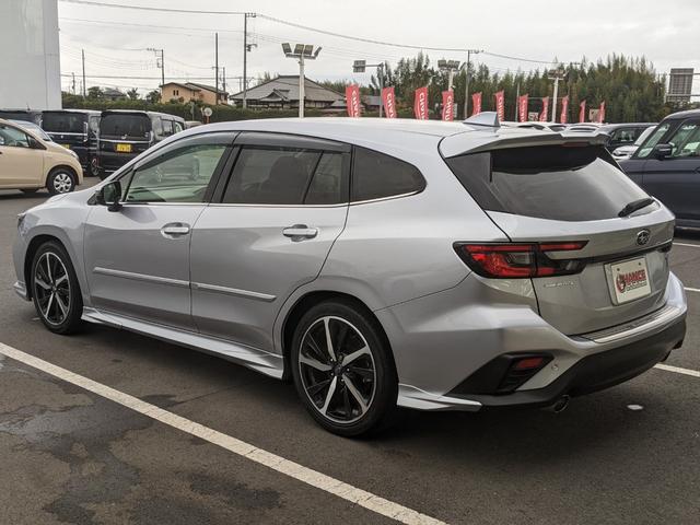 レヴォーグ ＧＴ－Ｈ　純正ナビ　フルエアロ　Ｂカメラ　アイサイト　シートヒーター　Ｂｌｕ－ｒａｙ　Ｂｌｕｅｔｏｏｔｈ　パワーシート　パワーリアゲート　ＬＥＤヘッドライト　オートライト　フォグランプ　純正１８インチＡＷ（9枚目）