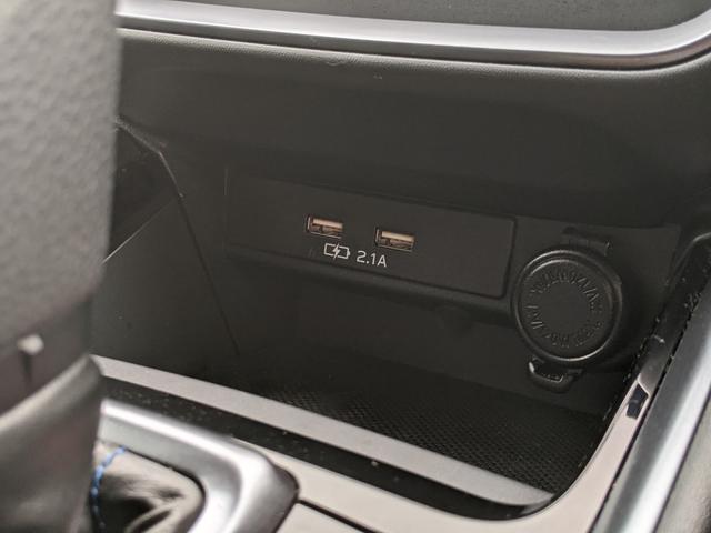 レヴォーグ ＧＴ－Ｈ　純正ナビ　フルエアロ　Ｂカメラ　アイサイト　シートヒーター　Ｂｌｕ－ｒａｙ　Ｂｌｕｅｔｏｏｔｈ　パワーシート　パワーリアゲート　ＬＥＤヘッドライト　オートライト　フォグランプ　純正１８インチＡＷ（25枚目）