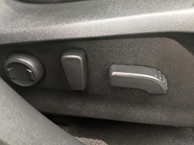 レヴォーグ ＧＴ－Ｈ　純正ナビ　フルエアロ　Ｂカメラ　アイサイト　シートヒーター　Ｂｌｕ－ｒａｙ　Ｂｌｕｅｔｏｏｔｈ　パワーシート　パワーリアゲート　ＬＥＤヘッドライト　オートライト　フォグランプ　純正１８インチＡＷ（37枚目）