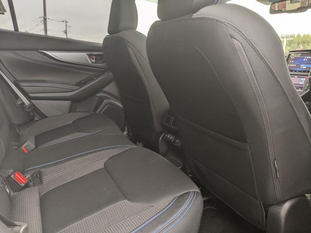 レヴォーグ ＧＴ－Ｈ　純正ナビ　フルエアロ　Ｂカメラ　アイサイト　シートヒーター　Ｂｌｕ－ｒａｙ　Ｂｌｕｅｔｏｏｔｈ　パワーシート　パワーリアゲート　ＬＥＤヘッドライト　オートライト　フォグランプ　純正１８インチＡＷ（41枚目）