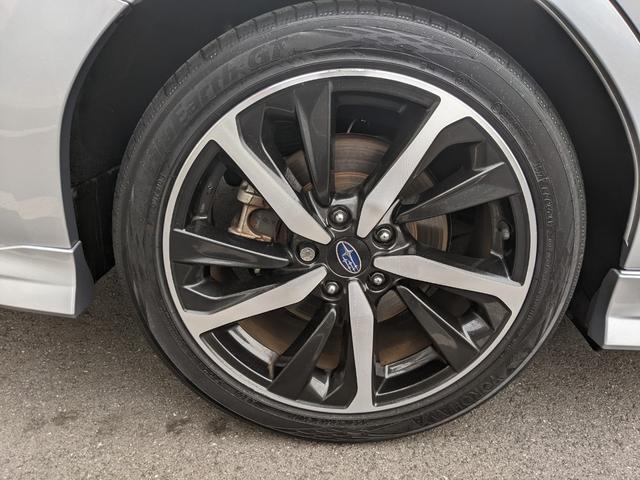 レヴォーグ ＧＴ－Ｈ　純正ナビ　フルエアロ　Ｂカメラ　アイサイト　シートヒーター　Ｂｌｕ－ｒａｙ　Ｂｌｕｅｔｏｏｔｈ　パワーシート　パワーリアゲート　ＬＥＤヘッドライト　オートライト　フォグランプ　純正１８インチＡＷ（56枚目）