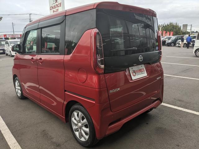 ルークス Ｘ　ディスプレイオーディオ　Ｂカメラ　全方位カメラ　レーンアシスト　衝突被害軽減ブレーキ　片側パワースライドドア　アイドリングストップ　オートライト　ＬＥＤヘッドライト　社外１４インチＡＷ（9枚目）