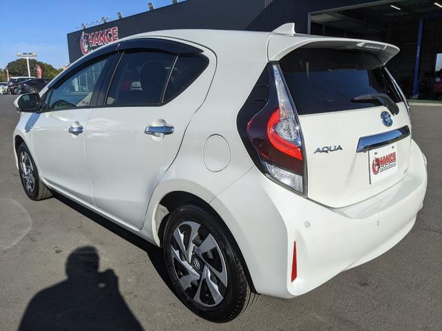 アクア Ｓスタイルブラック　純正ナビ　パノラミックビューモニター　フルセグ　ｂｌｕｅｔｏｏｔｈ　ＣＤ衝突軽減ブレーキ　コーナーセンサー　ＬＥＤヘッドライト　オートハイビーム（9枚目）